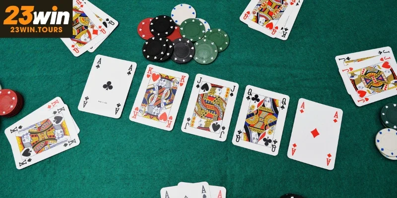 Xếp hạng các lá bài trong luật chơi bài poker